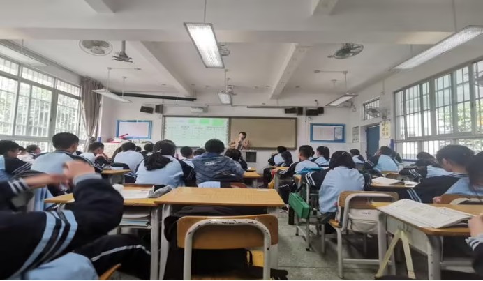 隔音房、隔音降噪、隔音門、隔音材料、吸音材料、硅晶砂、八方聲學